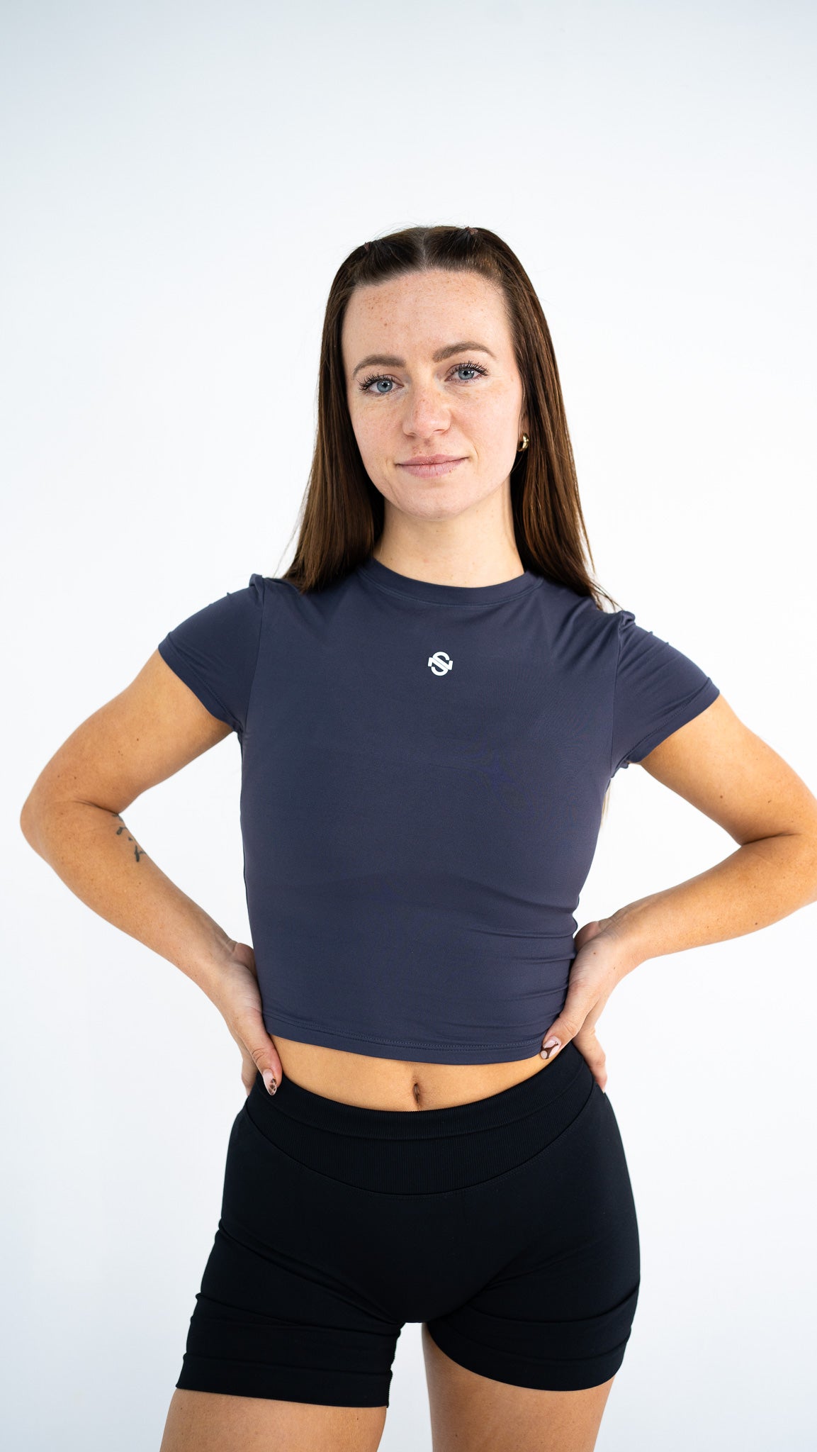 Baby tee  - Charcoal