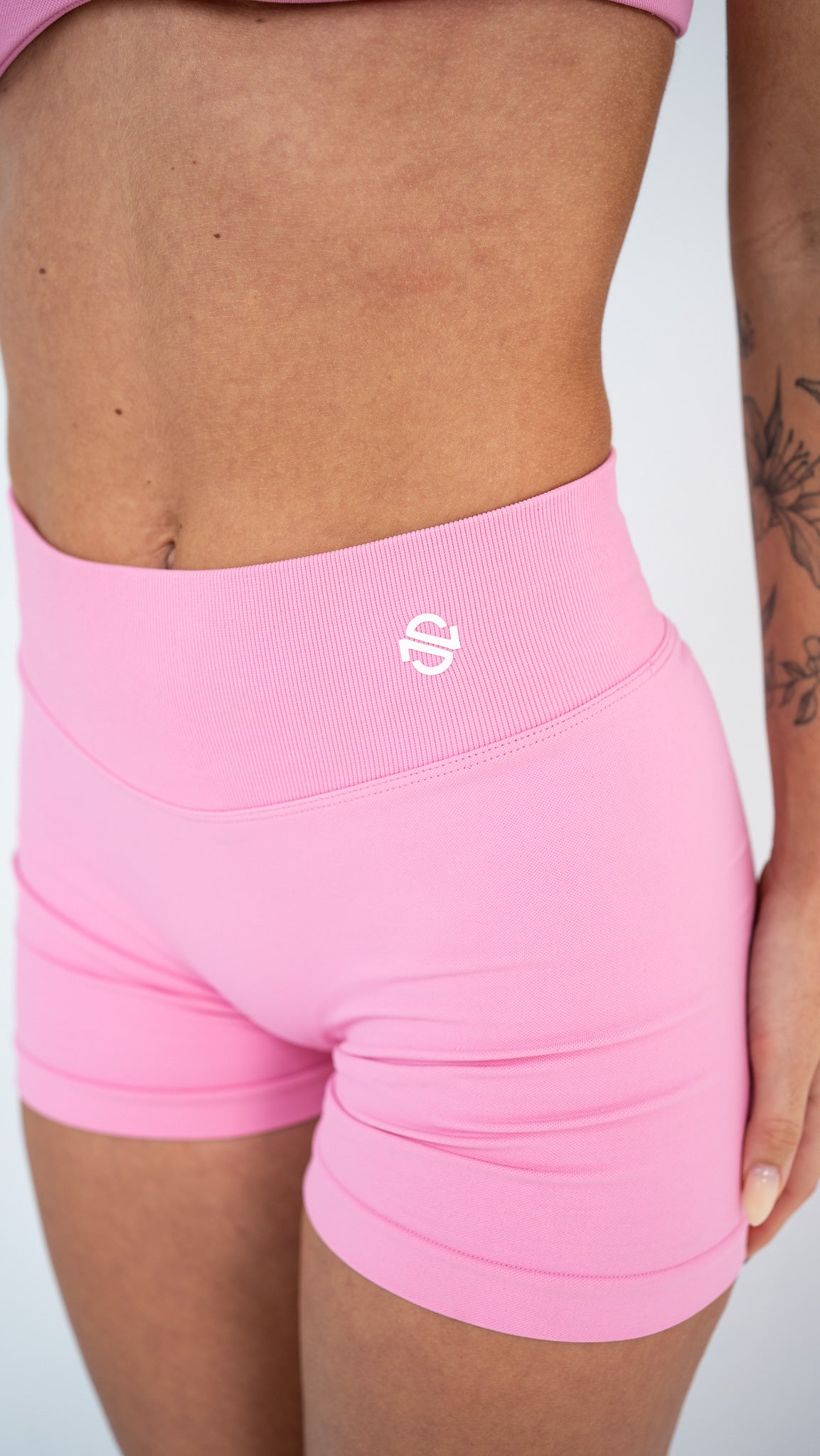 Limitless Shorts - Bubble Pink